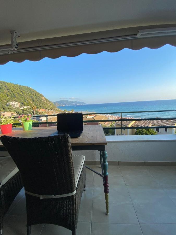Daydream Seaview Deluxe Home 152 By New Era In Glyfada Beach Corfu Kültér fotó